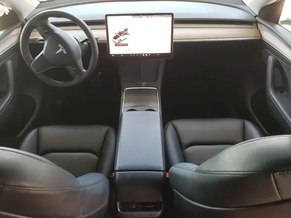 7SAYGDEE0PF812021 2023 TESLA MODEL Y - Image 8