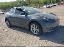 7SAYGDEE0PF822922 2023 TESLA MODEL Y