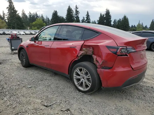 7SAYGDEE0PF824122 2023 TESLA MODEL Y - Image 2