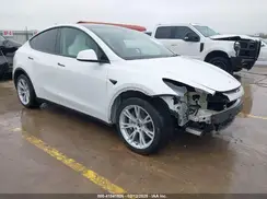 7SAYGDEE0PF827201 2023 TESLA MODEL Y