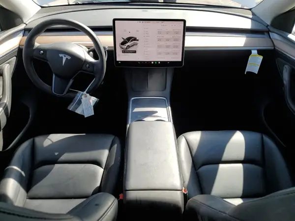 7SAYGDEE0PF834732 2023 TESLA MODEL Y - Image 8