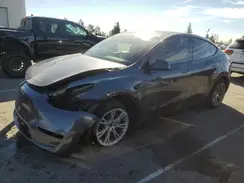 7SAYGDEE0PF840532 2023 TESLA MODEL Y