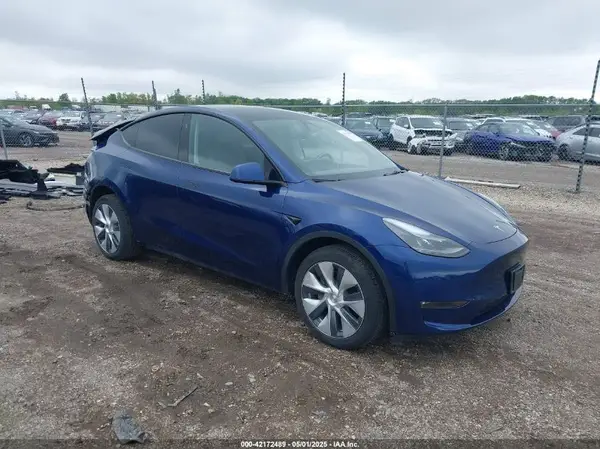 7SAYGDEE0PF840787 2023 TESLA MODEL Y - Image 1