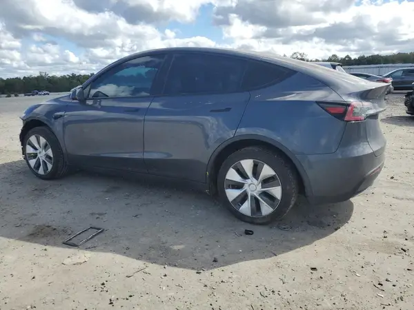 7SAYGDEE0PF842135 2023 TESLA MODEL Y - Image 2