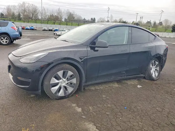 7SAYGDEE0PF843172 2023 TESLA MODEL Y - Image 1