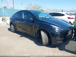 7SAYGDEE0PF850378 2023 TESLA MODEL Y