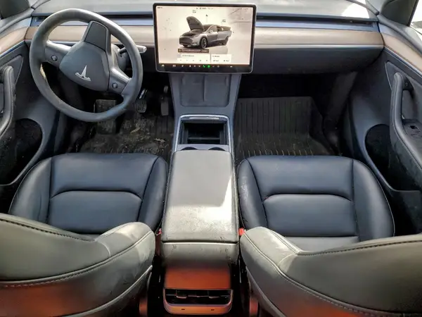 7SAYGDEE0PF851837 2023 TESLA MODEL Y - Image 8