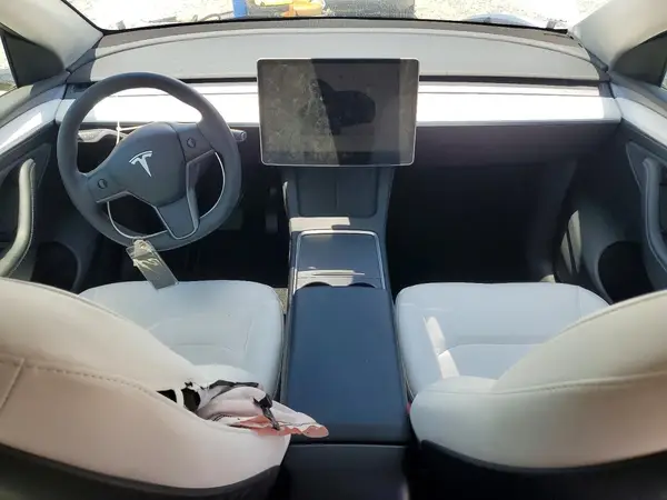 7SAYGDEE0PF853815 2023 TESLA MODEL Y - Image 8