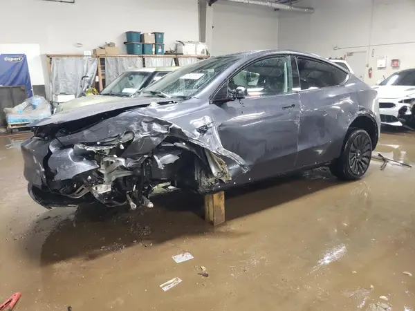 7SAYGDEE0PF861882 2023 TESLA MODEL Y - Image 1