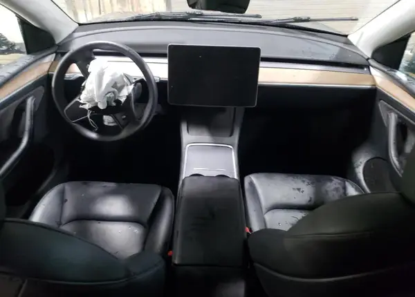 7SAYGDEE0PF861882 2023 TESLA MODEL Y - Image 8