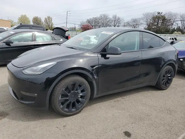7SAYGDEE0PF869710 2023 TESLA MODEL Y - Image 1
