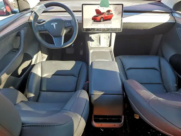 7SAYGDEE0PF872641 2023 TESLA MODEL Y - Image 8