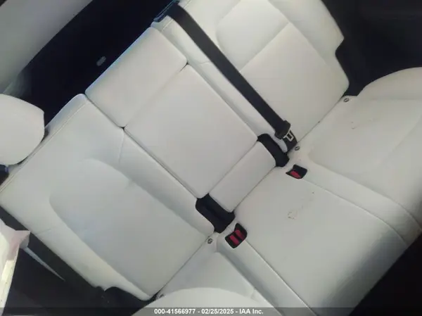7SAYGDEE0PF877290 2023 TESLA MODEL Y - Image 8