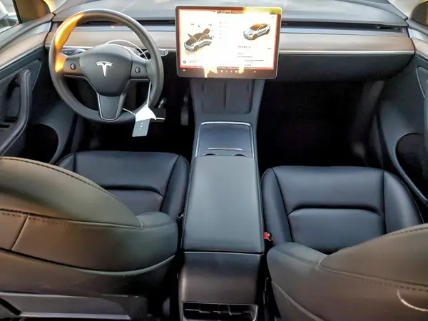 7SAYGDEE0PF886023 2023 TESLA MODEL Y - Image 8