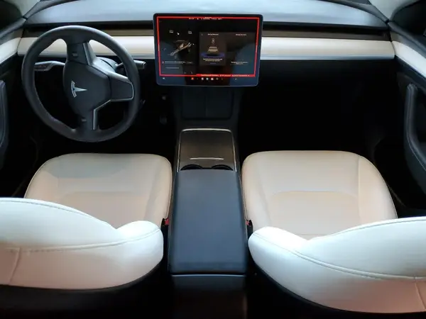 7SAYGDEE0PF900082 2023 TESLA MODEL Y - Image 8