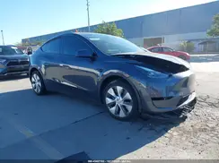 7SAYGDEE0PF902172 2023 TESLA MODEL Y