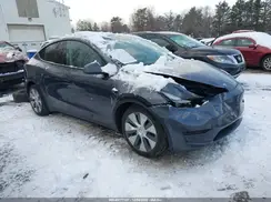 7SAYGDEE0PF907758 2023 TESLA MODEL Y