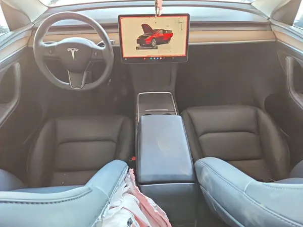 7SAYGDEE0PF920459 2023 TESLA MODEL Y - Image 8