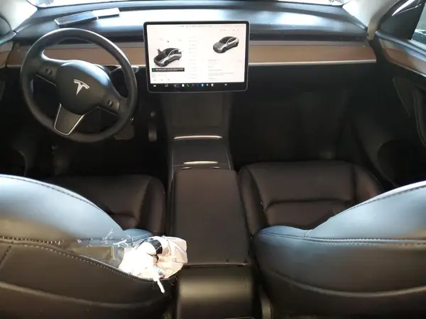 7SAYGDEE0PF921059 2023 TESLA MODEL Y - Image 8