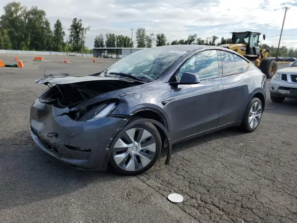 7SAYGDEE0PF921935 2023 TESLA MODEL Y - Image 1
