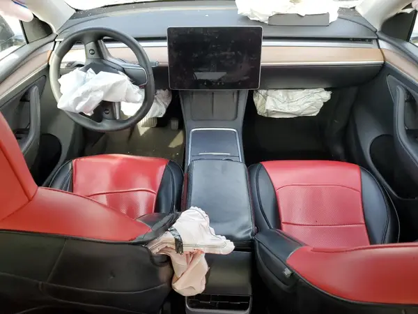 7SAYGDEE0PF921935 2023 TESLA MODEL Y - Image 8