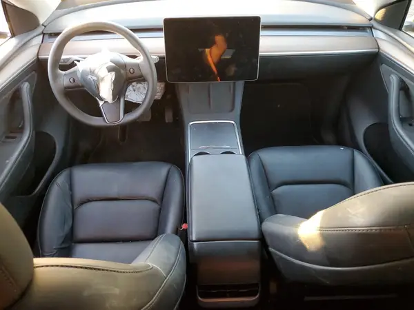 7SAYGDEE0PF964218 2023 TESLA MODEL Y - Image 8