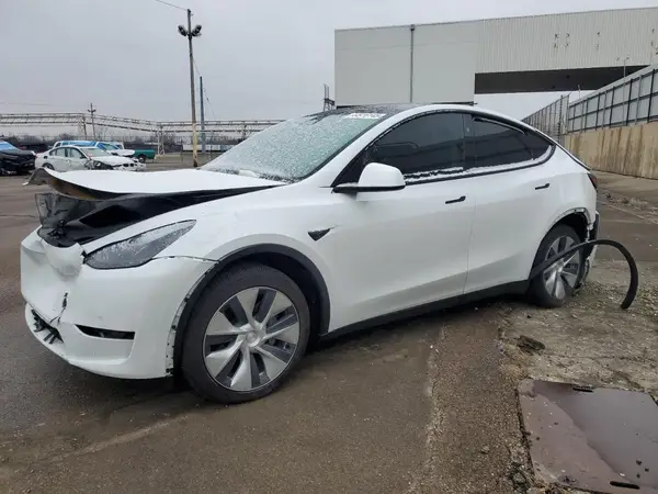 7SAYGDEE0PF976966 2023 TESLA MODEL Y - Image 1