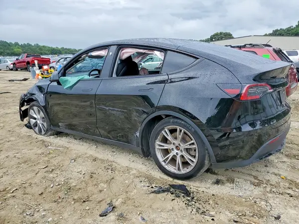 7SAYGDEE0RA214771 2024 TESLA MODEL Y - Image 2