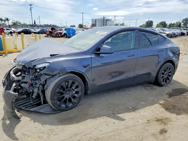 7SAYGDEE0RA217220 2024 TESLA MODEL Y - Image 1