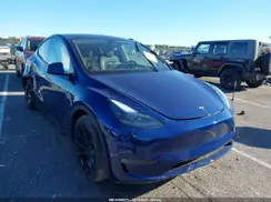 7SAYGDEE0RA218402 2024 TESLA MODEL Y