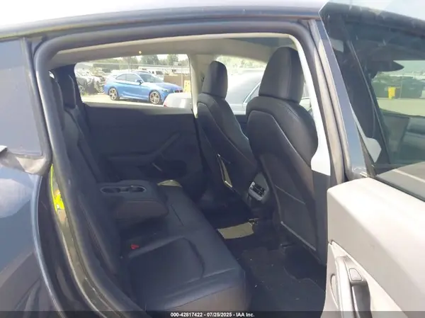 7SAYGDEE0RA223387 2024 TESLA MODEL Y - Image 8