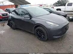 7SAYGDEE0RA224443 2024 TESLA MODEL Y