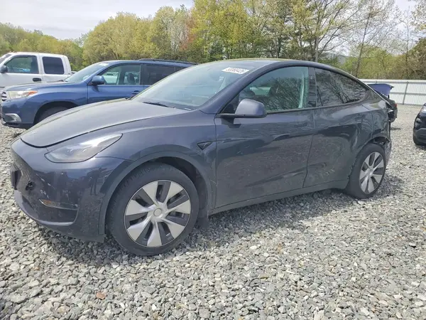 7SAYGDEE0RA226466 2024 TESLA MODEL Y - Image 1