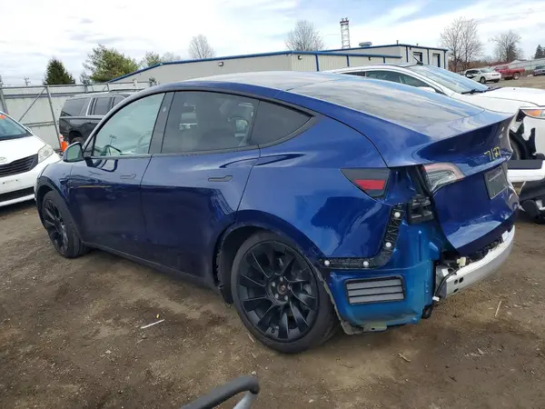 7SAYGDEE0RA228685 2024 TESLA MODEL Y - Image 2