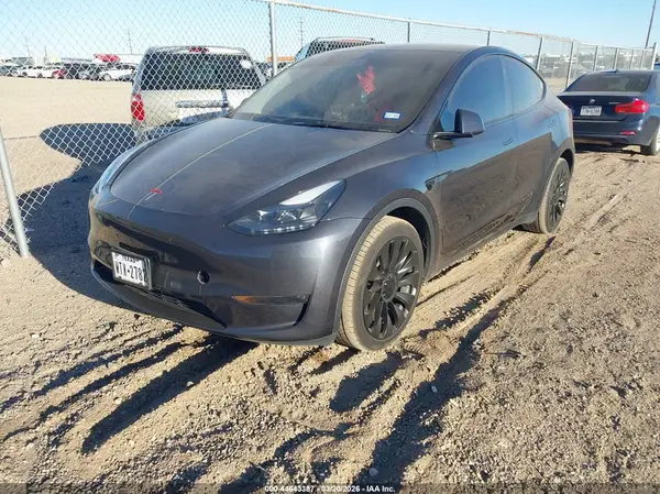 7SAYGDEE0RA229660 2024 TESLA MODEL Y - Image 2