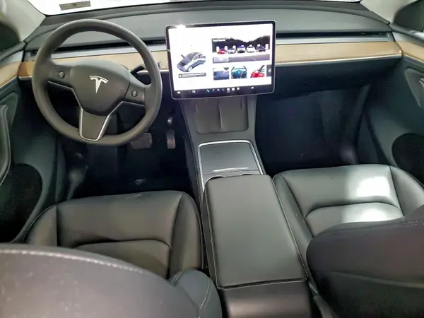 7SAYGDEE0RA232901 2024 TESLA MODEL Y - Image 8