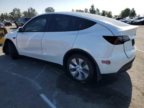 7SAYGDEE0RA237080 2024 TESLA MODEL Y - Image 2