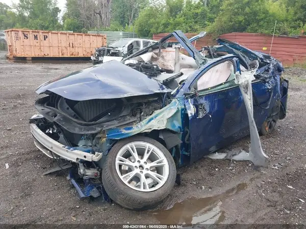 7SAYGDEE0RA238102 2024 TESLA MODEL Y - Image 2