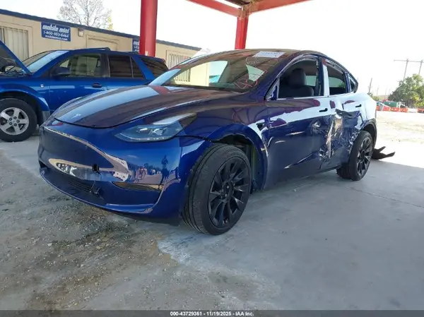 7SAYGDEE0RA238536 2024 TESLA MODEL Y - Image 2