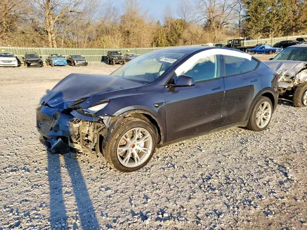 7SAYGDEE0RA245647 2024 TESLA MODEL Y - Image 1
