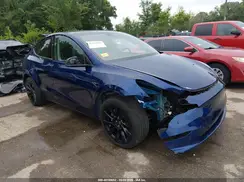 7SAYGDEE0RA250153 2024 TESLA MODEL Y