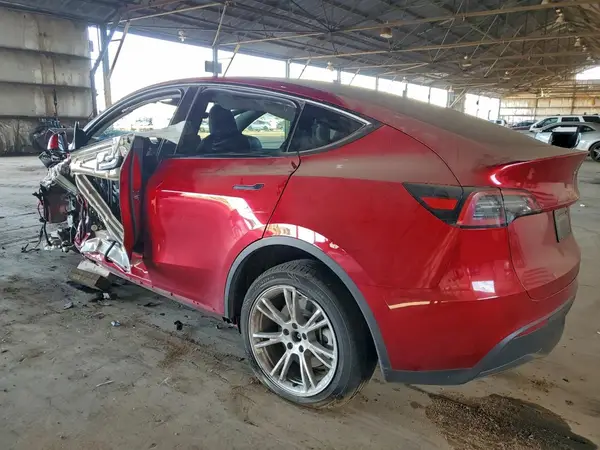 7SAYGDEE0RA251786 2024 TESLA MODEL Y - Image 2