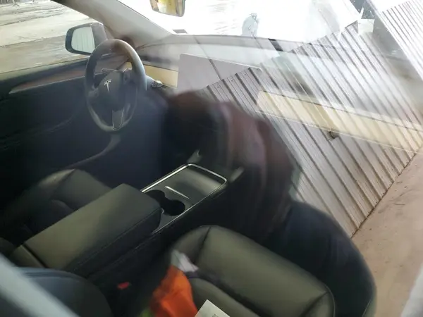 7SAYGDEE0RA260598 2024 TESLA MODEL Y - Image 8