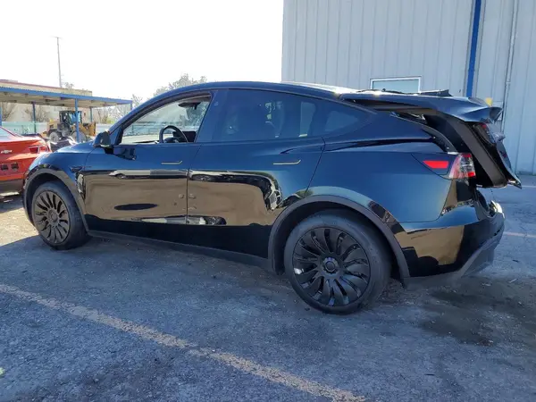7SAYGDEE0RA265378 2024 TESLA MODEL Y - Image 2