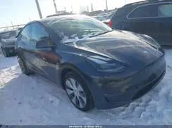 7SAYGDEE0RA268247 2024 TESLA MODEL Y