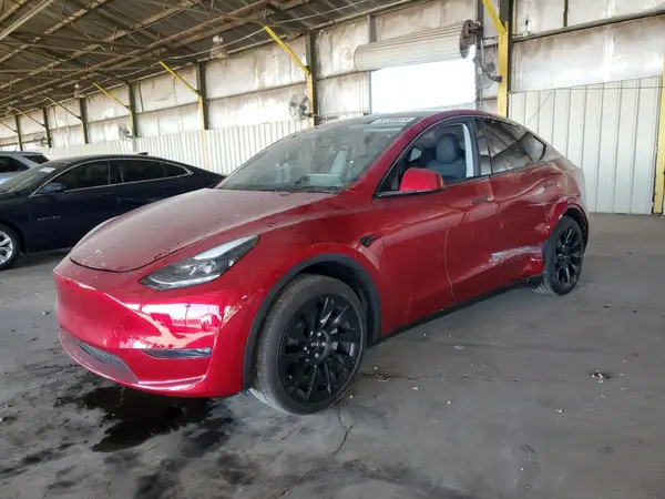 7SAYGDEE0RA276400 2024 TESLA MODEL Y - Image 1