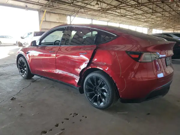 7SAYGDEE0RA276400 2024 TESLA MODEL Y - Image 2