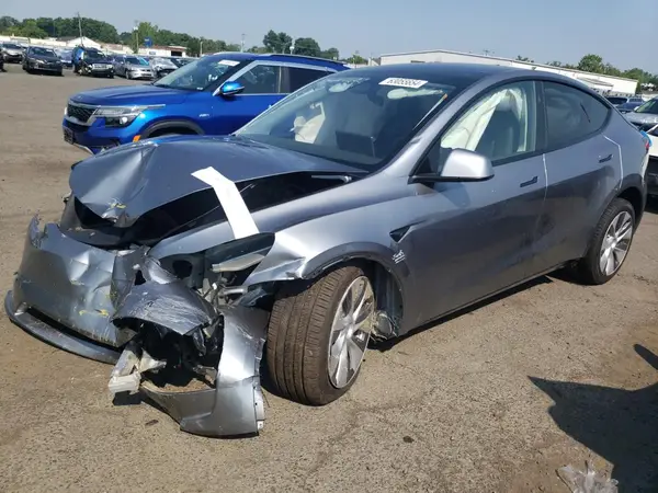 7SAYGDEE0RA279295 2024 TESLA MODEL Y - Image 1