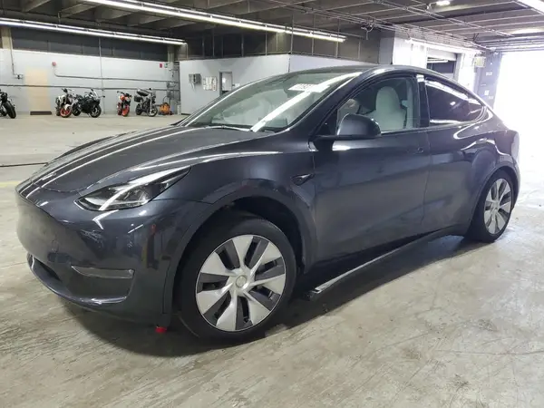 7SAYGDEE0RA287929 2024 TESLA MODEL Y - Image 1