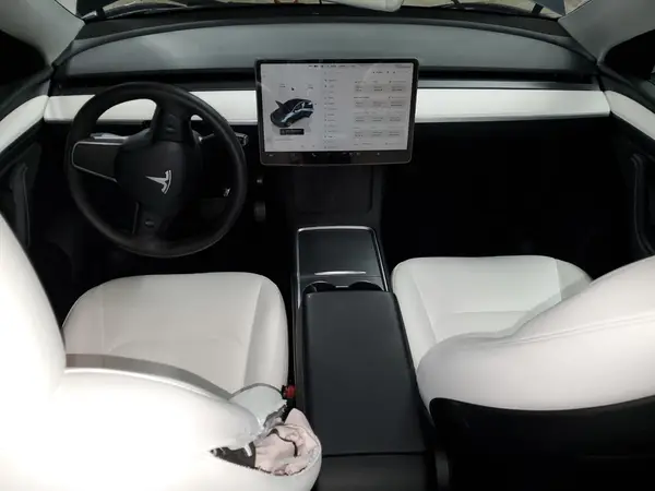 7SAYGDEE0RA287929 2024 TESLA MODEL Y - Image 8
